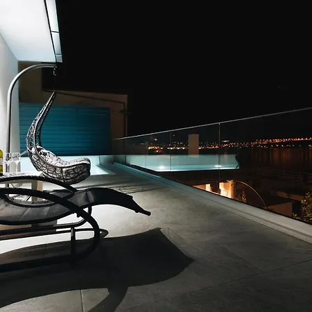 别墅 Magna - Seaside With Pool And Sauna 特罗吉尔